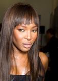 th_27332_Naomi_Campbell_attends_Vogue_Russias_10th_Anniversary_grand_gala_dinner_11_122_1044lo.jpg