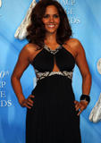 th_69709_Halle_Berry_40th_NAACP_Image_Awards_Press_room_05_122_613lo.jpg
