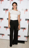 th_40236_Katharine_McPhee-Screening_Of_The_House_Bunny_in_New_York_City-04_123_876lo.jpg