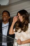 th_98564_celebrity_paradise.com_TheElder_KateBeckinsale88_122_882lo.jpg